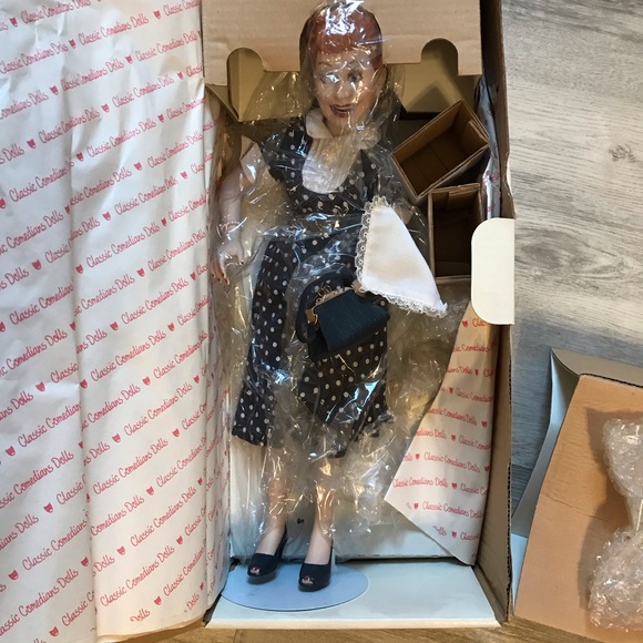The Hamilton Collection Other - Classic Collectible Doll I Love Lucy new w/stand in original box